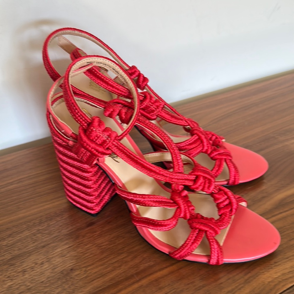 Cabi size 9 heels